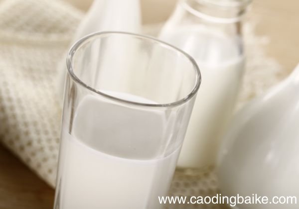 祛除黑头的常见方法 祛黑头的简单小妙招