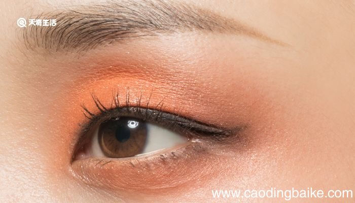儿童舞台妆眼影画法 舞台妆眼影画法