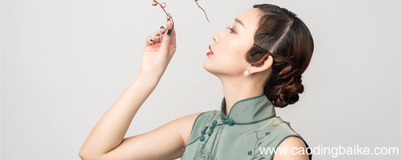 旗袍为什么要开衩 旗袍两边为什么要开叉