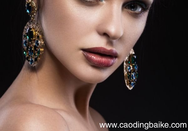 哑光口红适合什么年纪 涂哑光口红如何护理