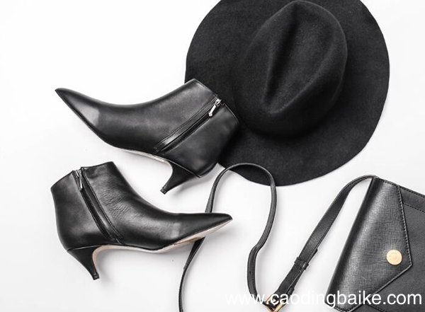 皮衣搭配什么鞋子 皮衣搭配什么鞋子