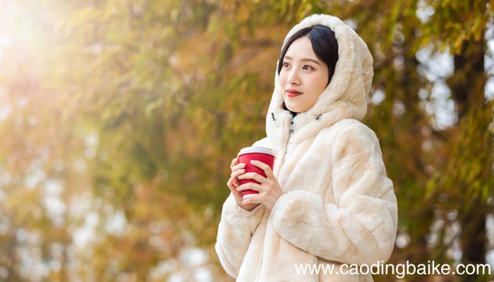 圆脸和方脸的区别 圆脸和方脸区别