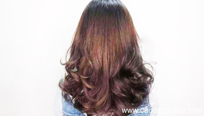 又烫又染伤头发吗烫染头发会损伤头发吗