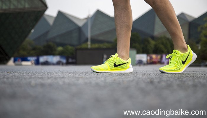 nike的swoosh什么意思 耐克里的swooh的意思是什么