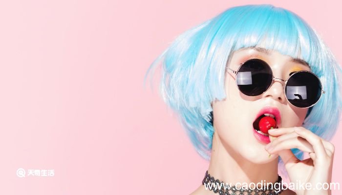 长发怎么戴假发 长发怎么戴假发看起来自然