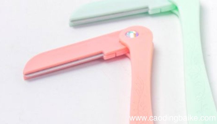 初学者怎么刮眉毛初学者刮眉毛的方法