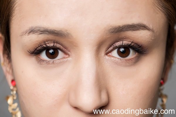 塌鼻子要怎么化妆 塌鼻子化妆教程