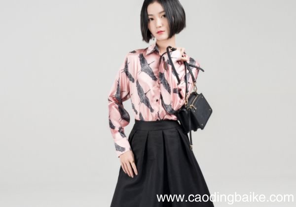 平胸适合的夏装 平胸适合穿什么类型的衣服