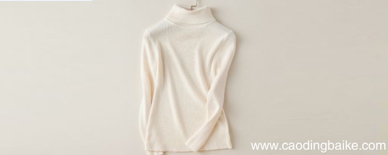 红色皮衣搭配什么裤子 红色皮衣搭配什么裤子