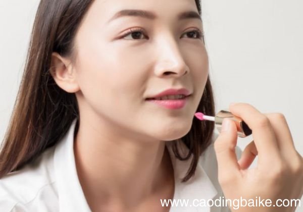 涂口红需要注意什么涂口红需要注意哪些地方