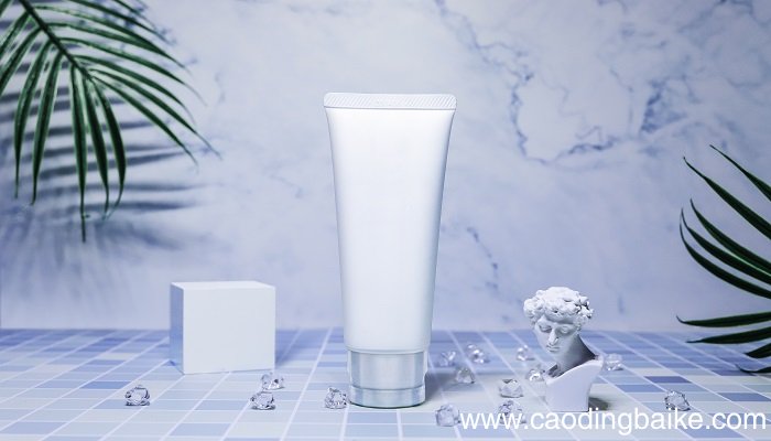 洗面奶可以美白吗 洗面奶有美白功能吗