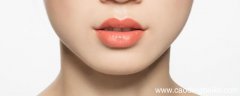 怎么判断自己是深唇还是浅唇 判断自己是深唇还是浅唇的方法