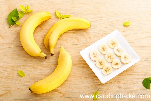 黄瓜蜂蜜面膜可以加什么 黄瓜加蜂蜜加纯牛奶可以做面膜吗