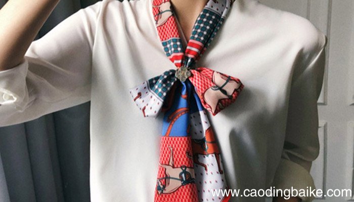 长条细丝巾的流行系法 长条细丝巾的流行系法有哪些