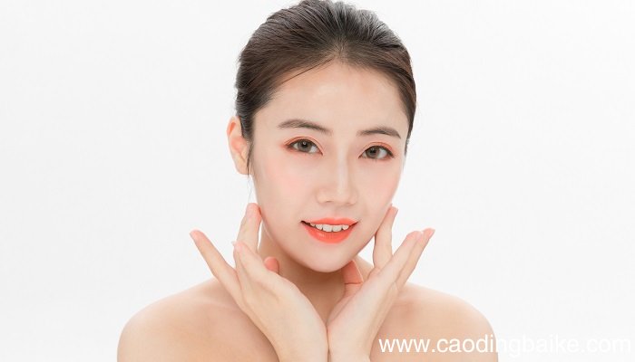 肌底液怎么用 肌底液的功效