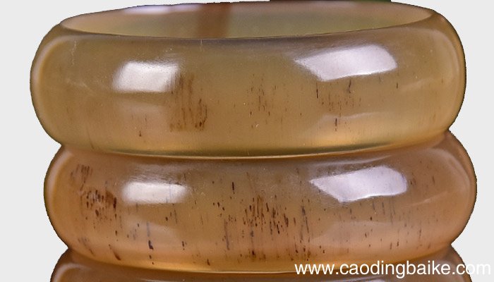 牛角手镯的作用与功效牛角手镯有哪些作用与功效