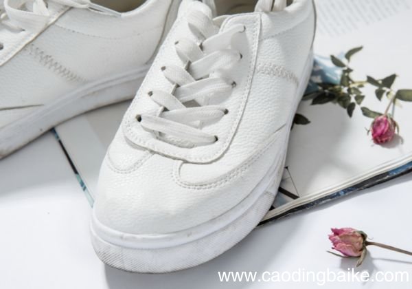 小白鞋护理方法小白鞋怎么护理