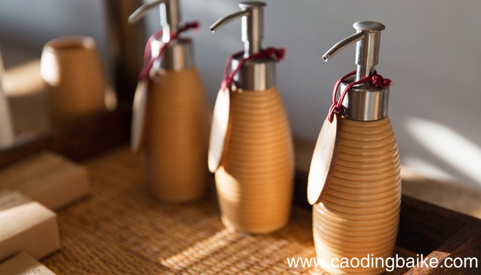 烫完头可以洗头发吗 烫完头可不可以洗头发