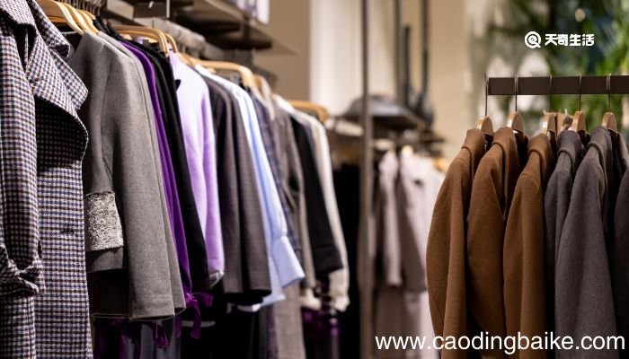 红白蓝是什么品牌 红白蓝是哪个奢侈品牌