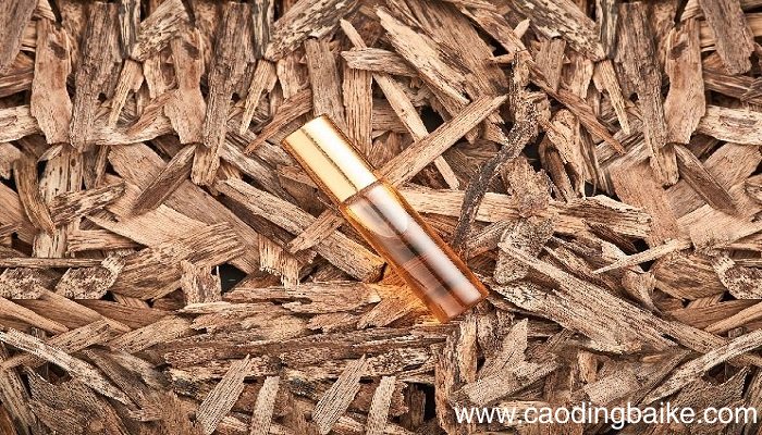 檀香精油的使用方法 檀香单方精油的功效