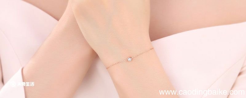女生手链戴哪只手 女生手链戴一般是戴哪只手