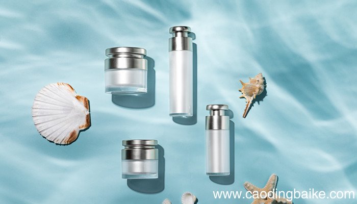 长期涂护肤品和不涂的区别 经常用护肤品和不用的区别