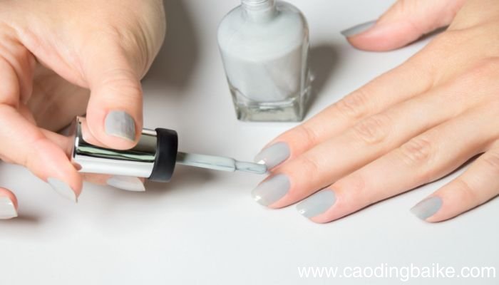 美甲灯是紫外线灯吗美甲灯是不是紫外线灯