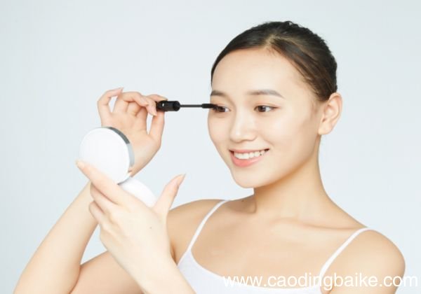 睫毛膏干了怎么办如何解决睫毛膏干了的问题