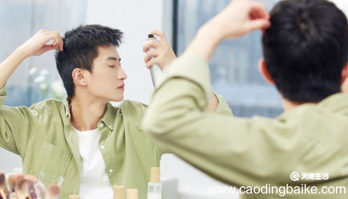 男士用什么沐浴露 男人用什么味道的沐浴露