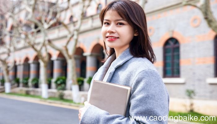 ?怎样在家自己剪齐肩发?在家自己剪齐肩发的方法