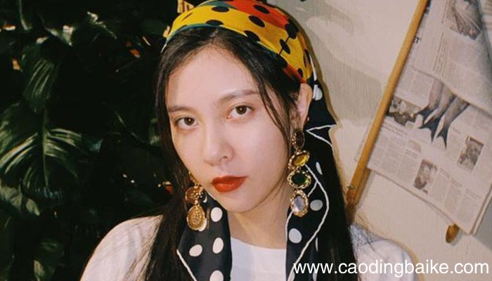 宋妍霏的丝巾神仙用法 宋妍霏的丝巾的用法