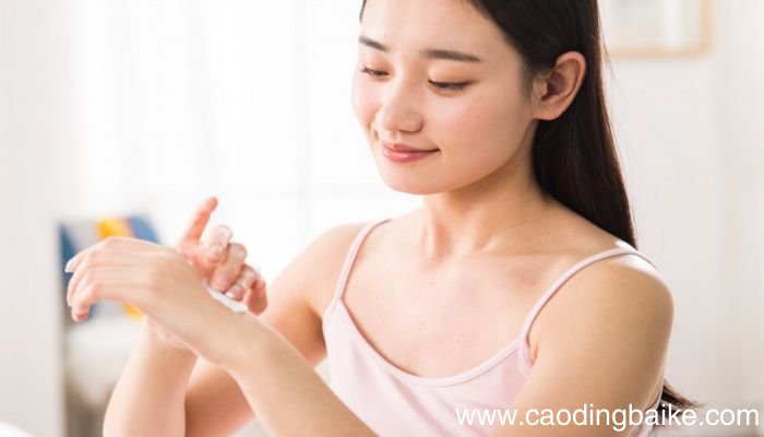 脸部肤色不均匀怎么改善 脸部肤色不均匀改善的方法