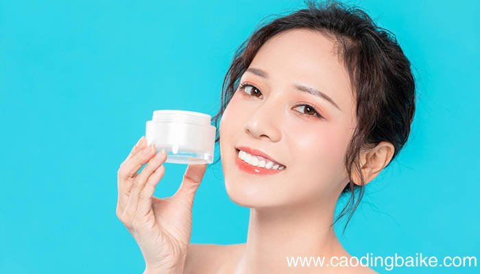 霜和乳液需要一起用吗 面霜和乳液的区别