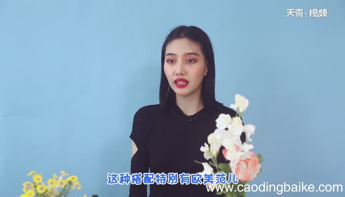 黑色裤子配什么颜色鞋子