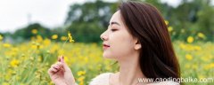 怎样判断自己皮肤属于哪种肤质 用什么方法来判断自己皮肤属于