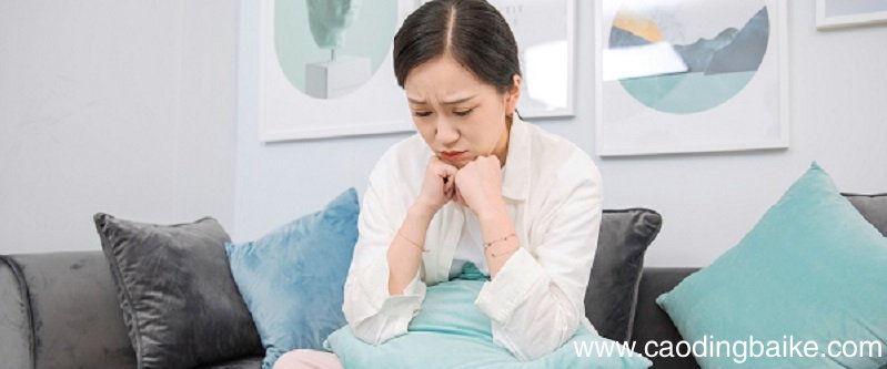 前胸长痘痘的原因是什么 前胸长痘痘什么原因