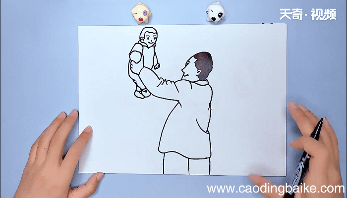 爸爸抱孩子的简笔画 爸爸抱孩子的简笔画怎么画