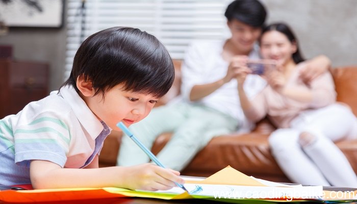 含有纟的字大多与什么有关含有纟的字大多与啥有关