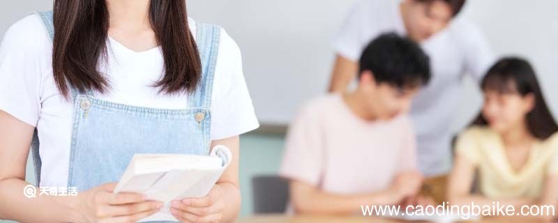 用五光十色如何造句 五光十色如何造句