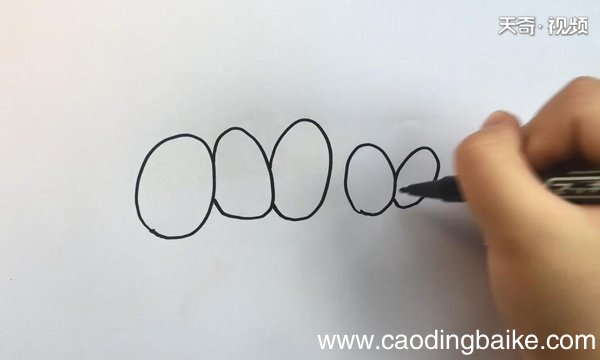 彩蛋简笔画