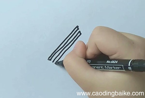 鸡蛋面简笔画