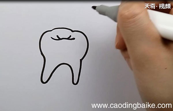 牙齿简笔画