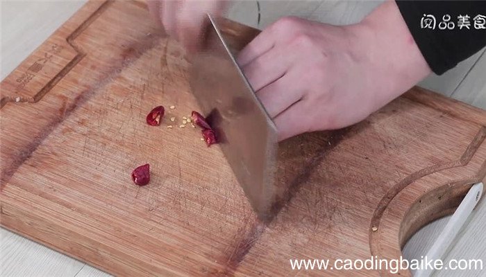 炒棒棒菇怎么做 炒棒棒菇的做法