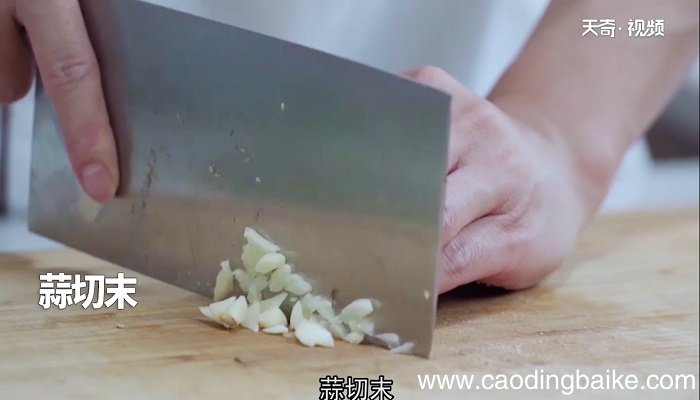 青椒肉末茄子的做法 青椒肉末茄子怎么做