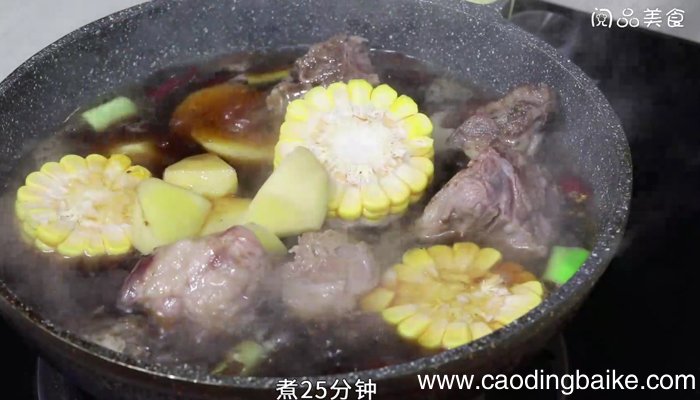 玉米和土豆怎么炖汤 玉米和土豆炖汤的做法