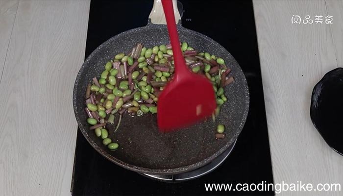 萝卜缨炒毛豆的做法 萝卜缨炒毛豆