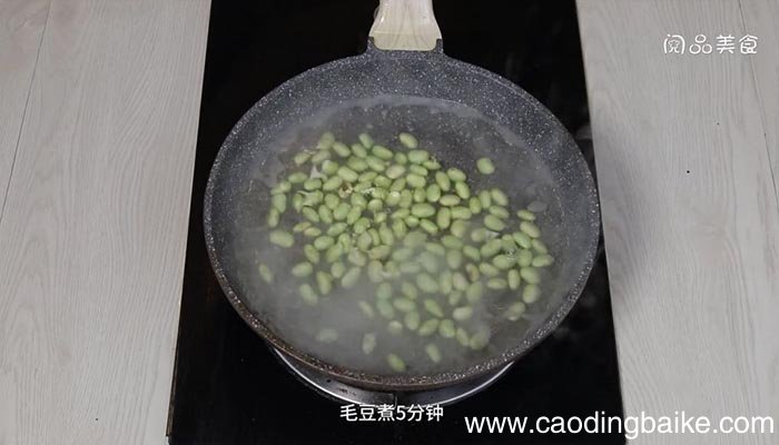 萝卜缨炒毛豆的做法 萝卜缨炒毛豆