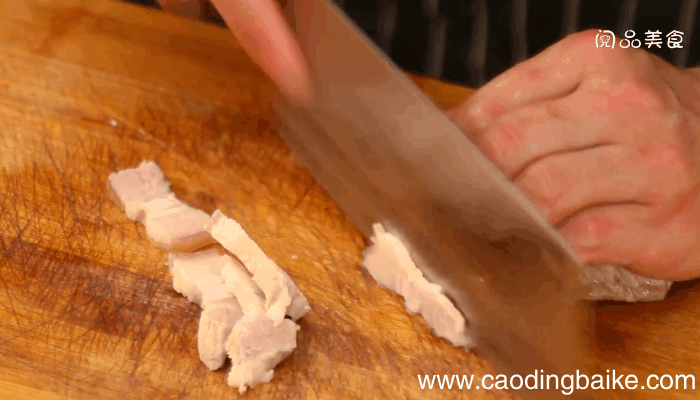 木耳青蒜回锅肉的做法，木耳青蒜回锅肉怎么做