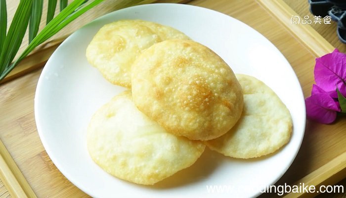 炸面饼的做法 炸面饼