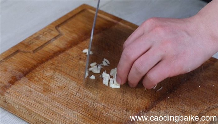 龙须菜炒粉丝怎么做 龙须菜炒粉丝的做法